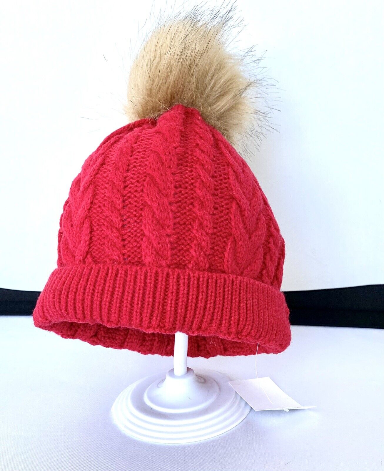 J Crew Black Red Knit Pom Pom Faux Fur Hat Retails $49.50 Price $28.50 NEW