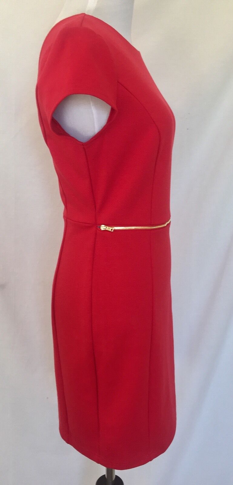 Romeo + Juliet Couture Red Dress With Waist Zip NWT Retail $205 Price $45 Size M
