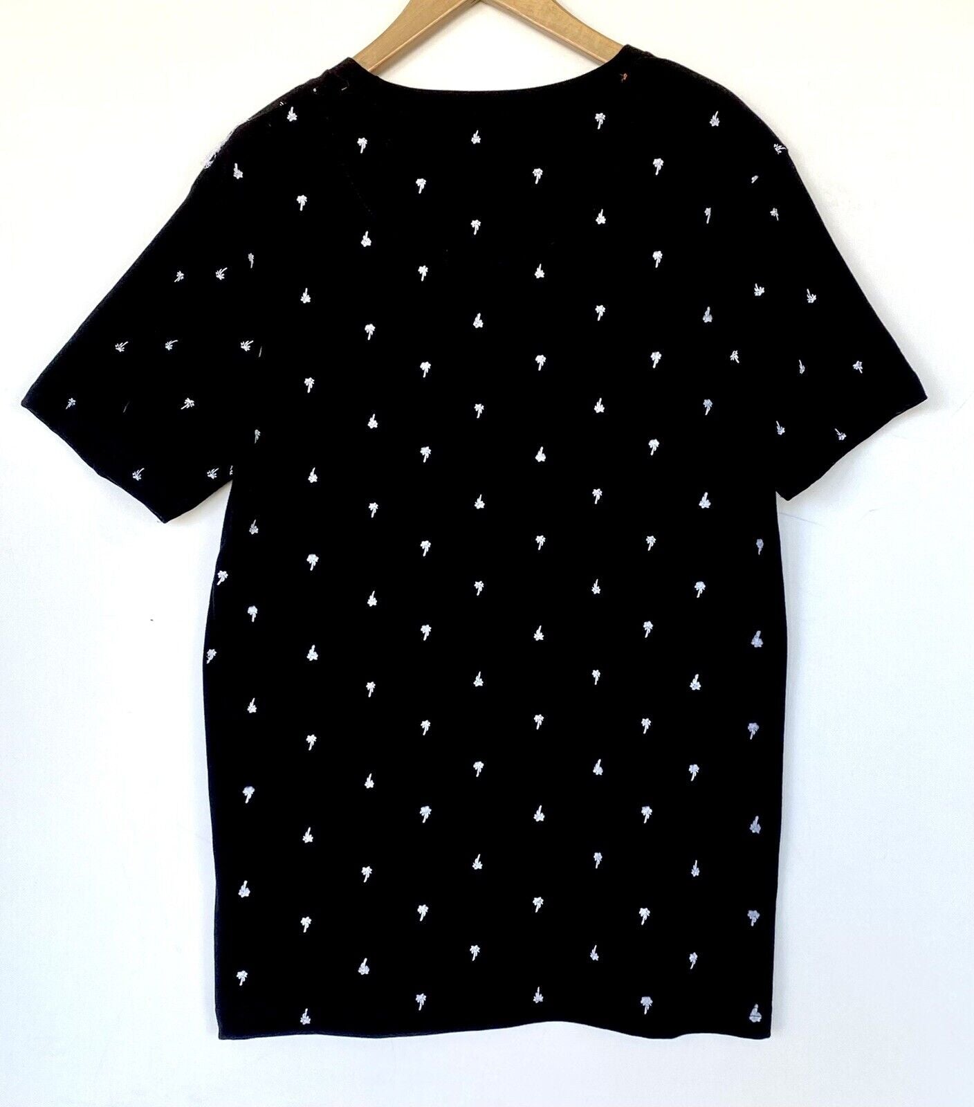 Denim & Flower Mens Black Tee. Palm Tree Print Size Small Price $24 NWT