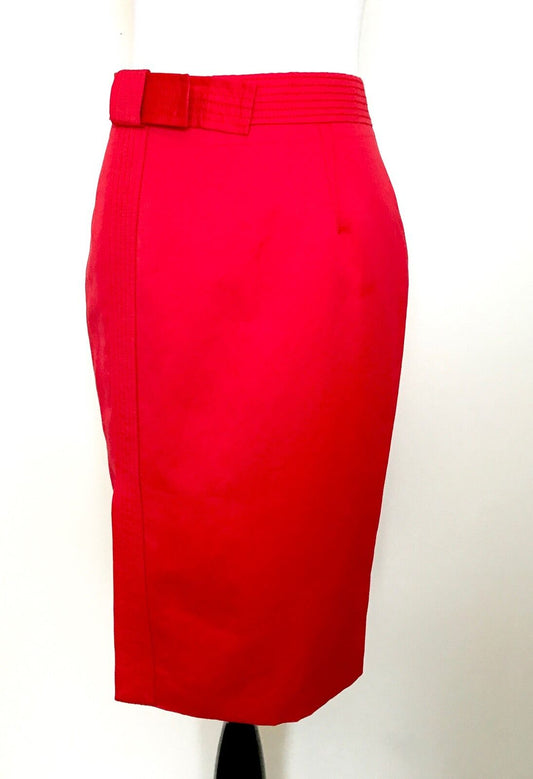 Carolina Herrera Red Straight Skirt NWT Retail $300 Price $149 Size 2