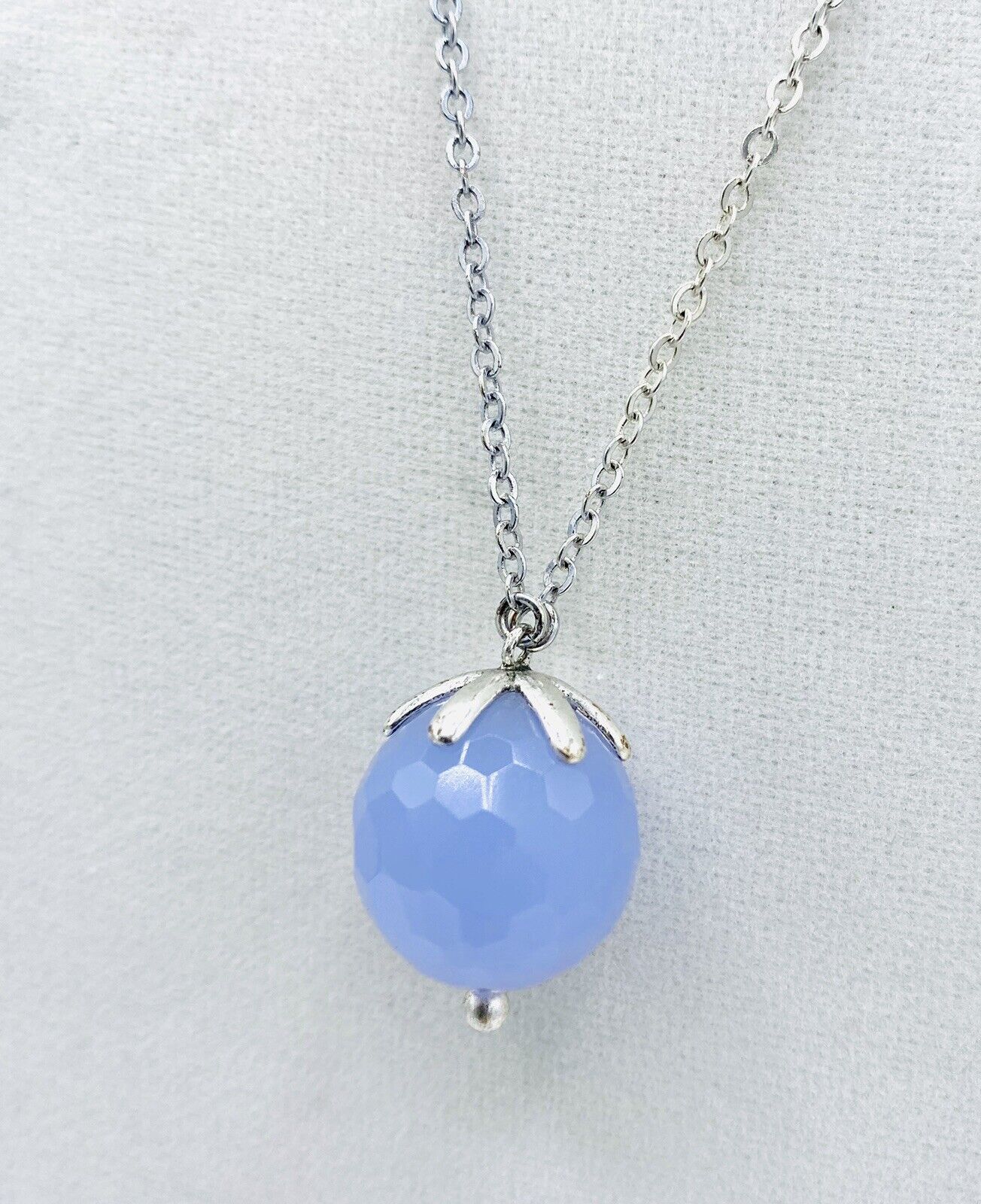 Pilgrim Skanderborg Quartz Necklace. Sterling Silver Plated Lilac Price $15