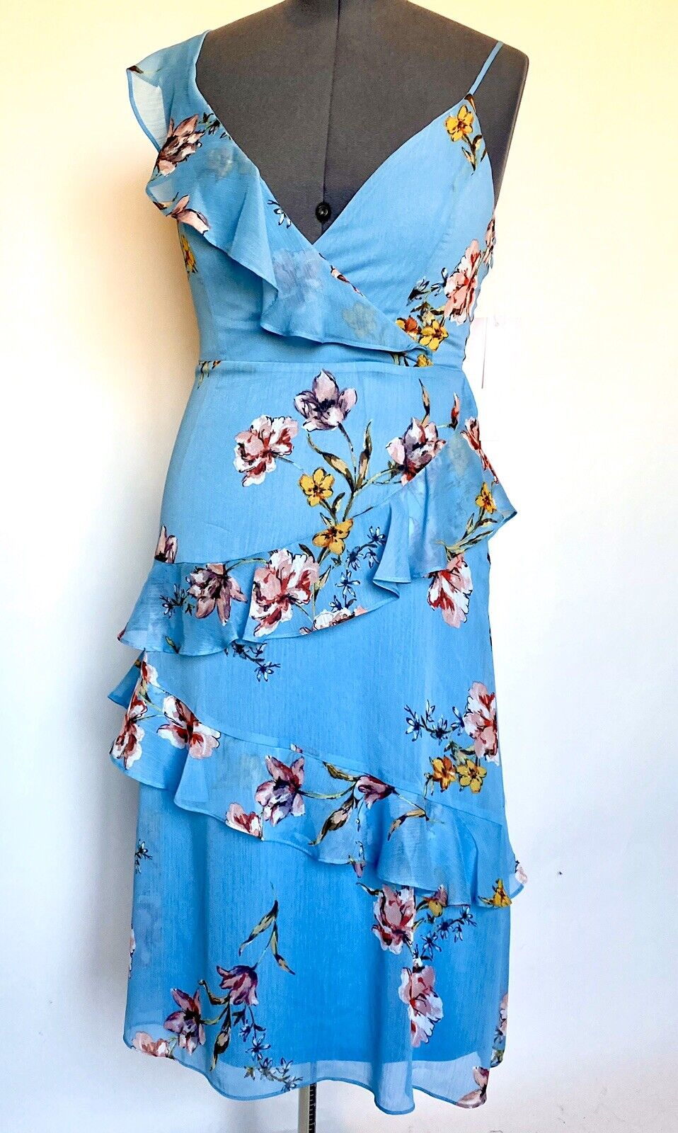 AVEC LES FILLES NWT  Floral Ruffle Dress. Retail $148 Price $58 Size 10