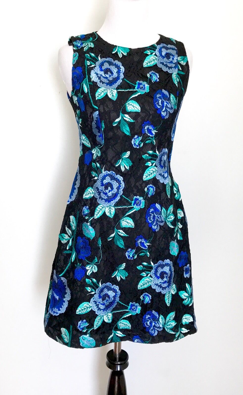 Eliza J Pink Blue & Green Lace Dress NWT Retails $158 Price $69 Size 0P