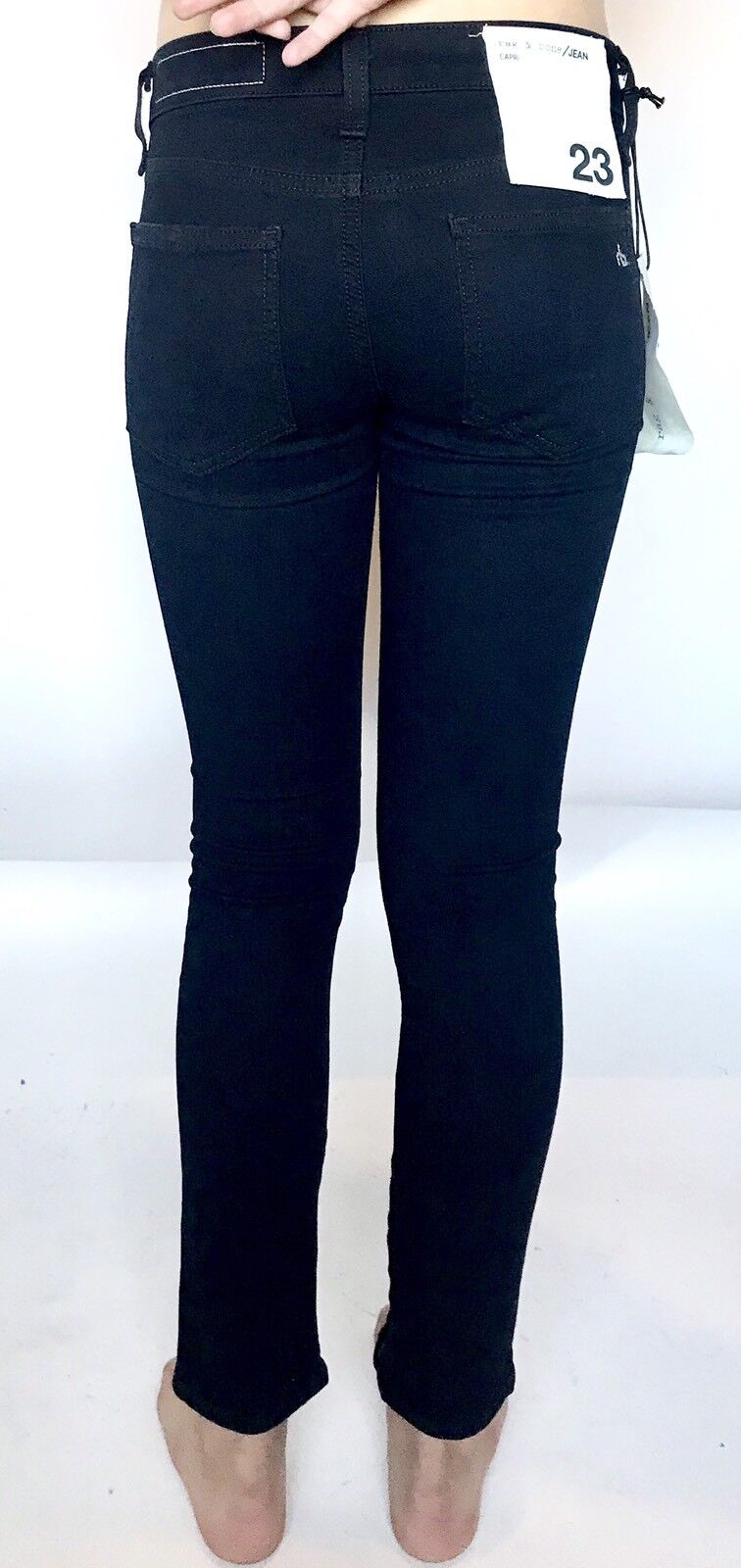 Rag & Bone Midnight Black Zipper Capri Jeans. Size 23 Retail $225 Price $104 NWT