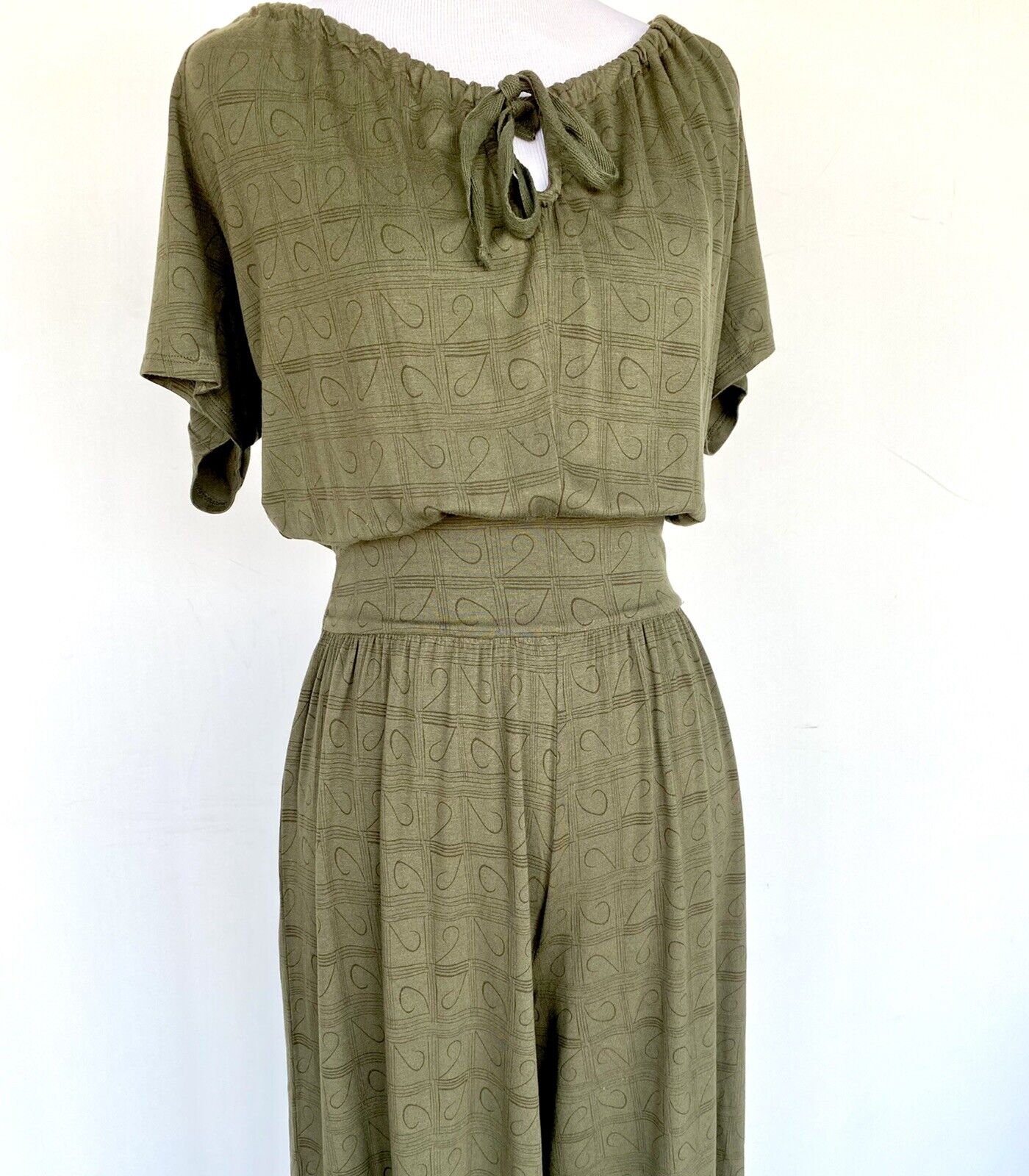 Sundance Felicity Jumpsuit Olive Green Retails $128 Price $64 NWT Size XS