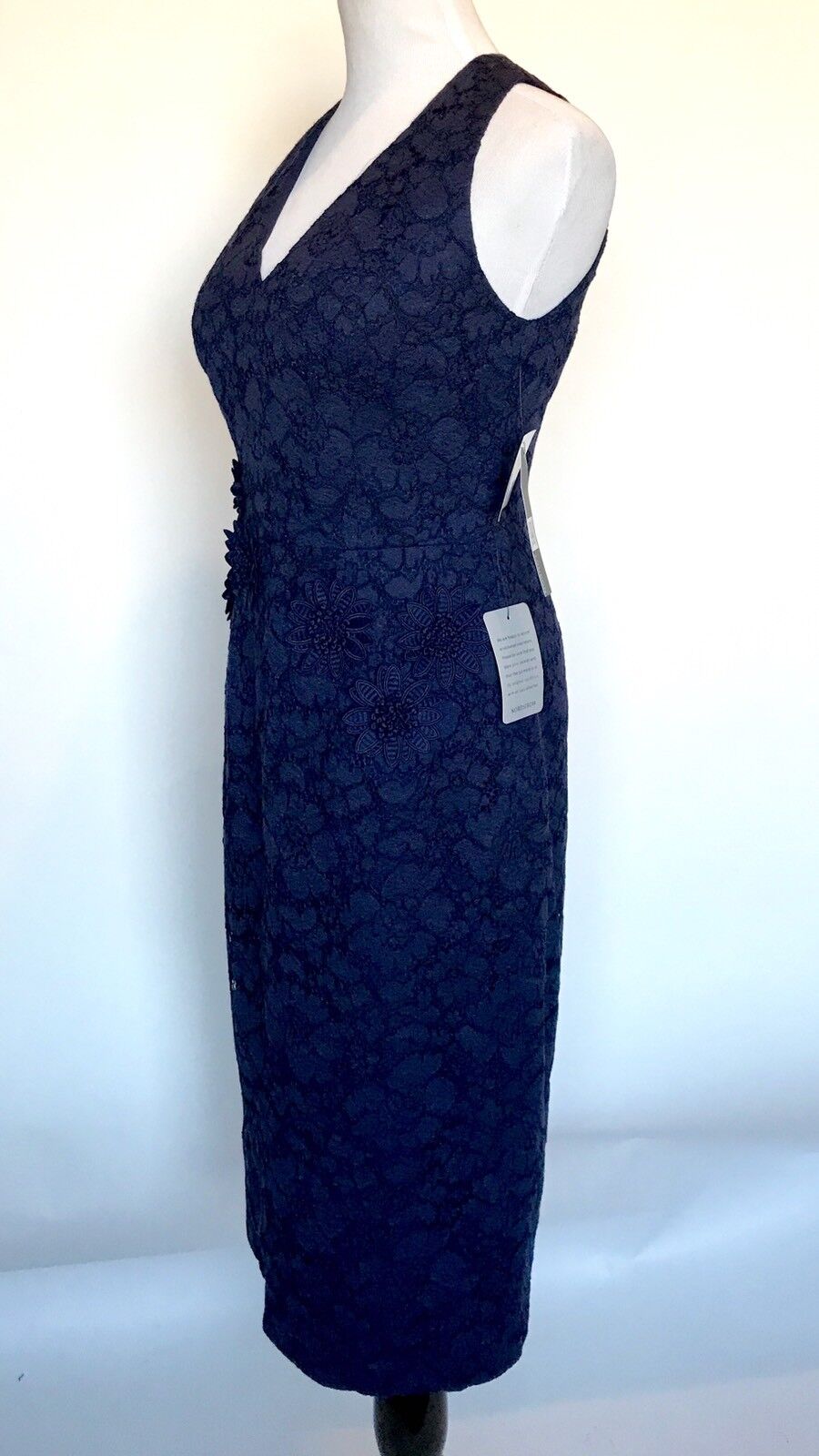 Maggy London Blue Lace Flower Appliqué Dress NWT Retails $178 Price $74 Size 8
