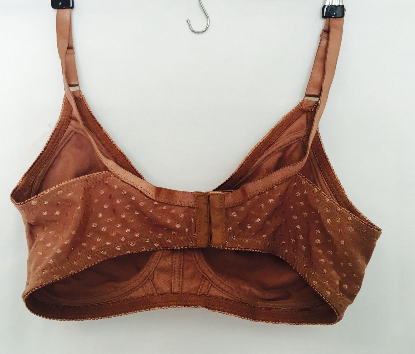 Mamia Tan Bra.Size 42 C PRICE $15