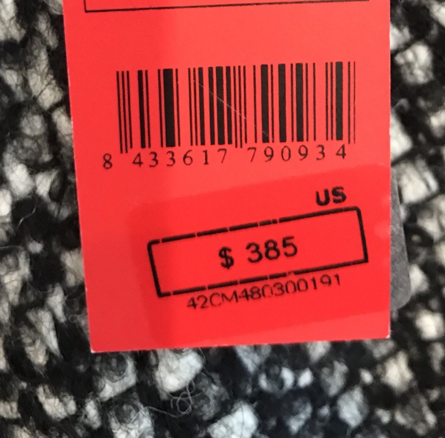 Carolina Herrera Tweed Wool Alpaca Mohair Skirt NWT Retail $385 Price $195 Sz 8