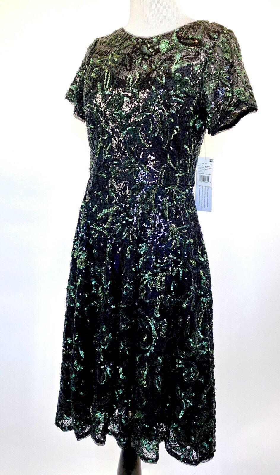 Aidan mattox Jaquard Green Black Bead Cocktail Dress Sz 2 Retail $295 Price $$98