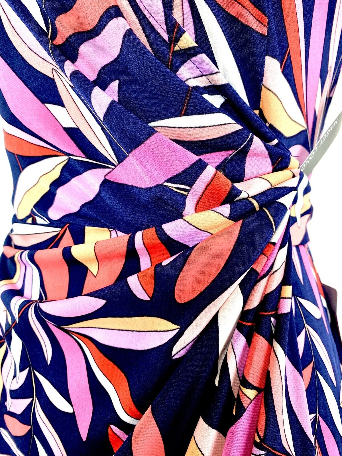 Maggy London Wrap Stretch Leaf  Dress NWT Retail $118 Price $54 Size 2
