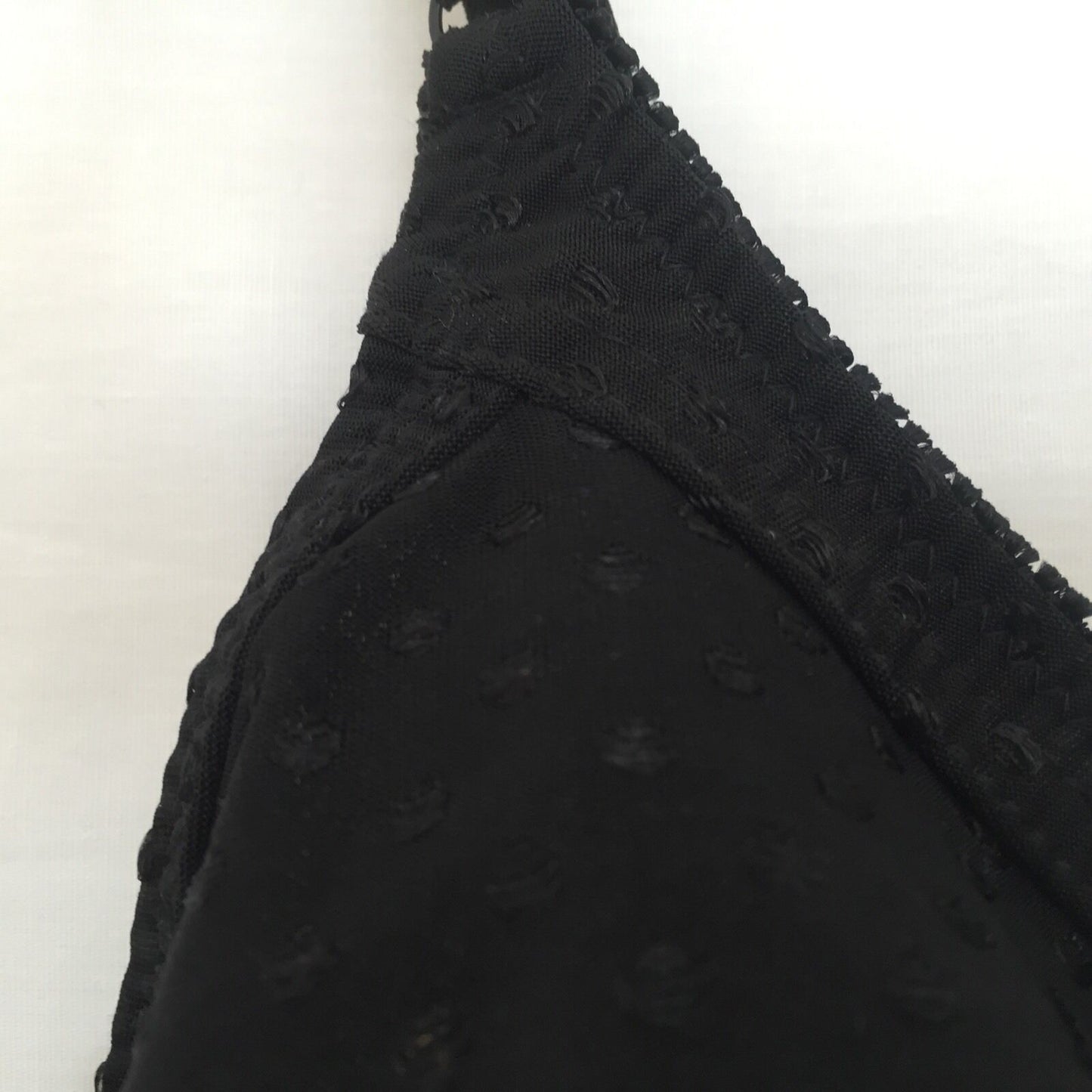 WOMEN'S MAMIA BLACK BRA. WIRE FREE SIZE 42C.PRICE $17.50