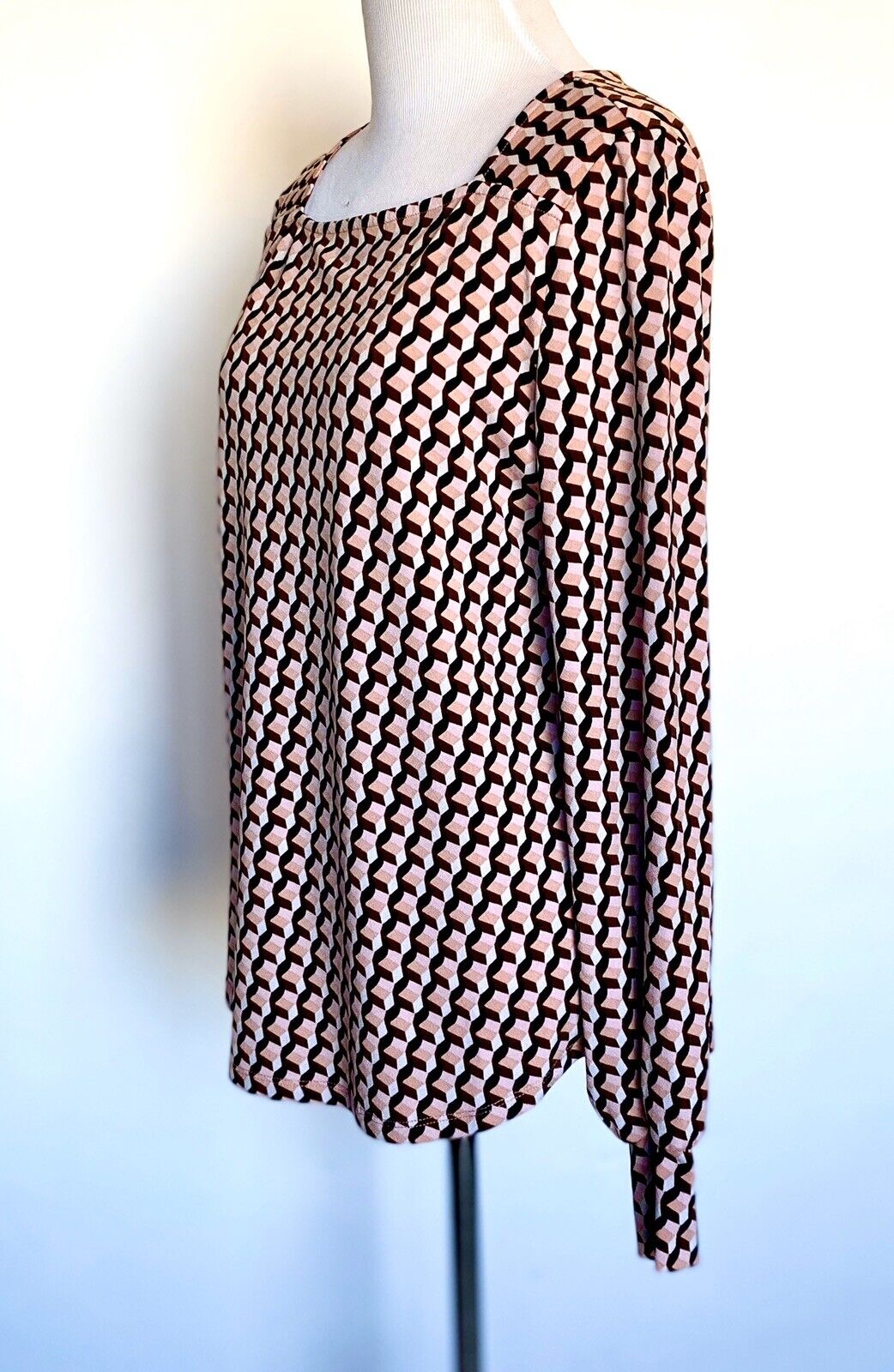 Adrianna Papell Pink Tan LS Blouse  NWT Size S Retails $69 Price $38
