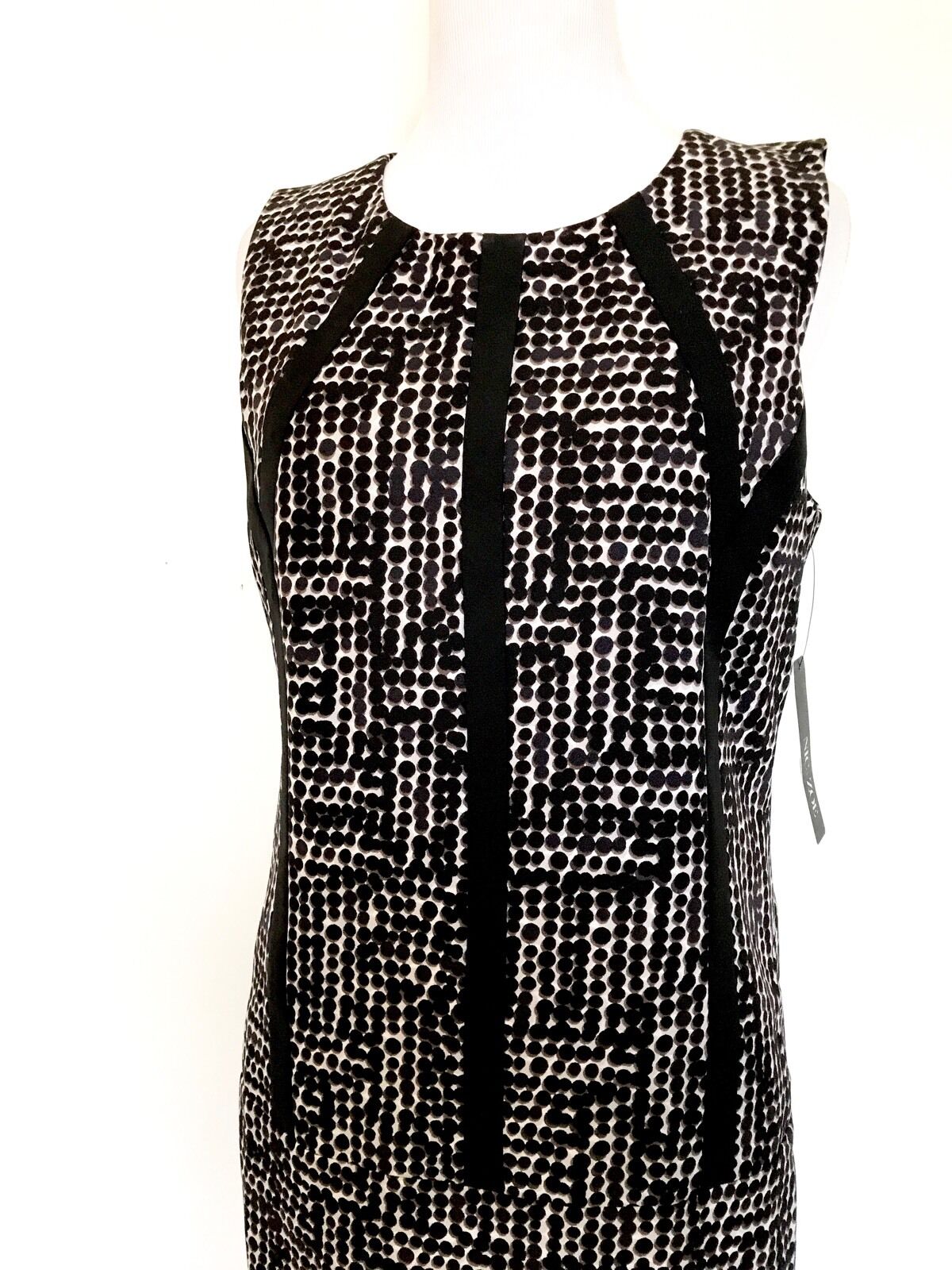 Nic + Zoe Black Dots Direction Dress. NWT Size S Retail $168 Price $48
