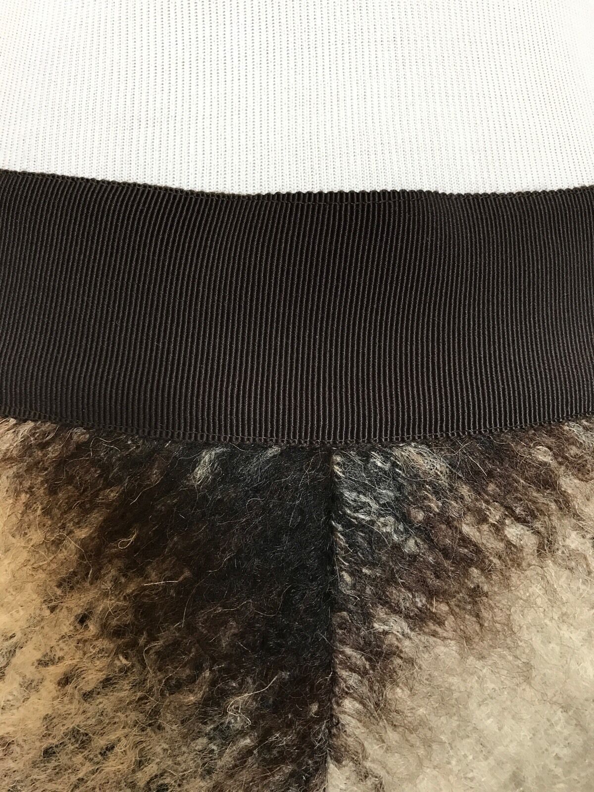 Carolina Herrera Mohair Skirt Brown & Cream NWT Retail $540 Price $225 Size 4