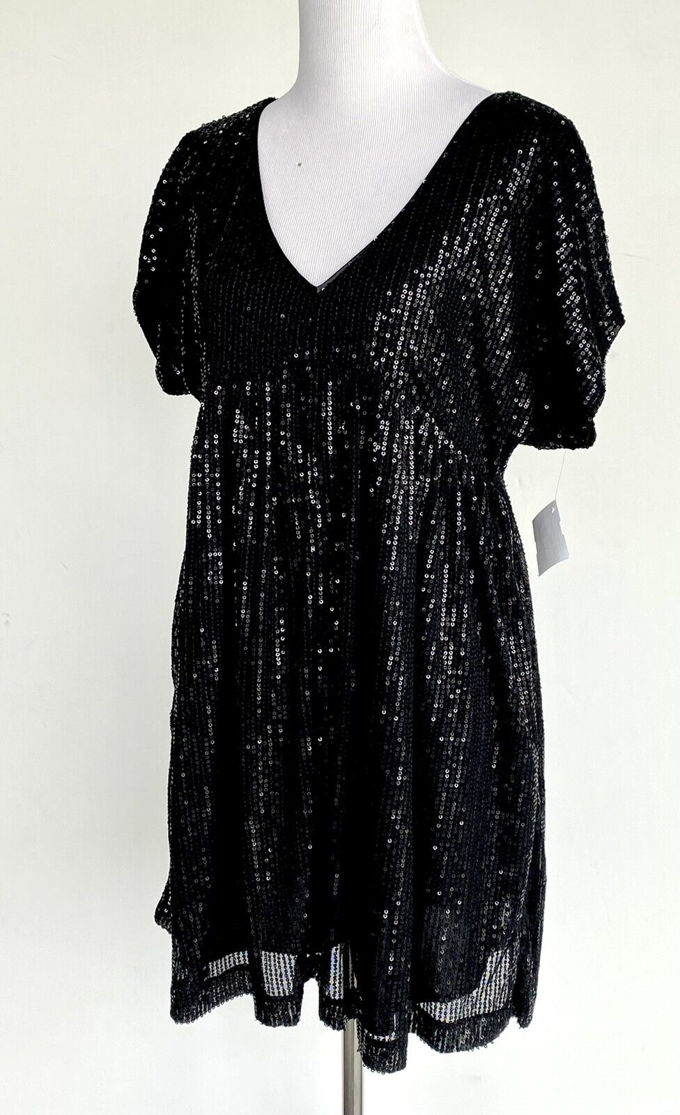 The Impeccable Pig Black Sequin Romper Retail $64 Price $49 NWT Sz Small