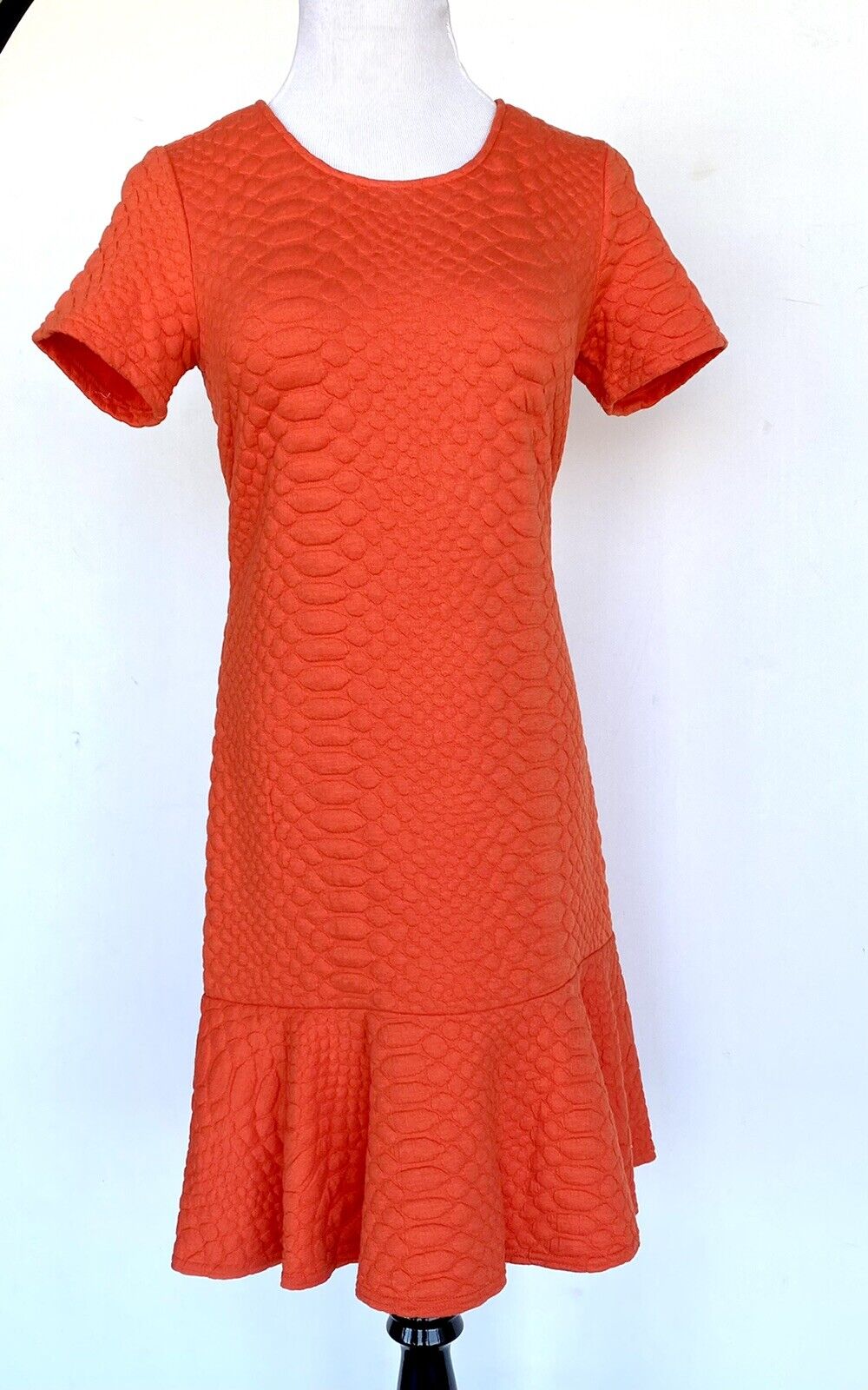 sharagano orange textured print Ruffle Hem dress Retails $99 Price $46 Size 4