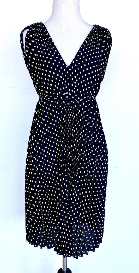 Max Studio Polka Dot Pleated Dress Sleeveless Size XS Retails $148 Price $45 NWT