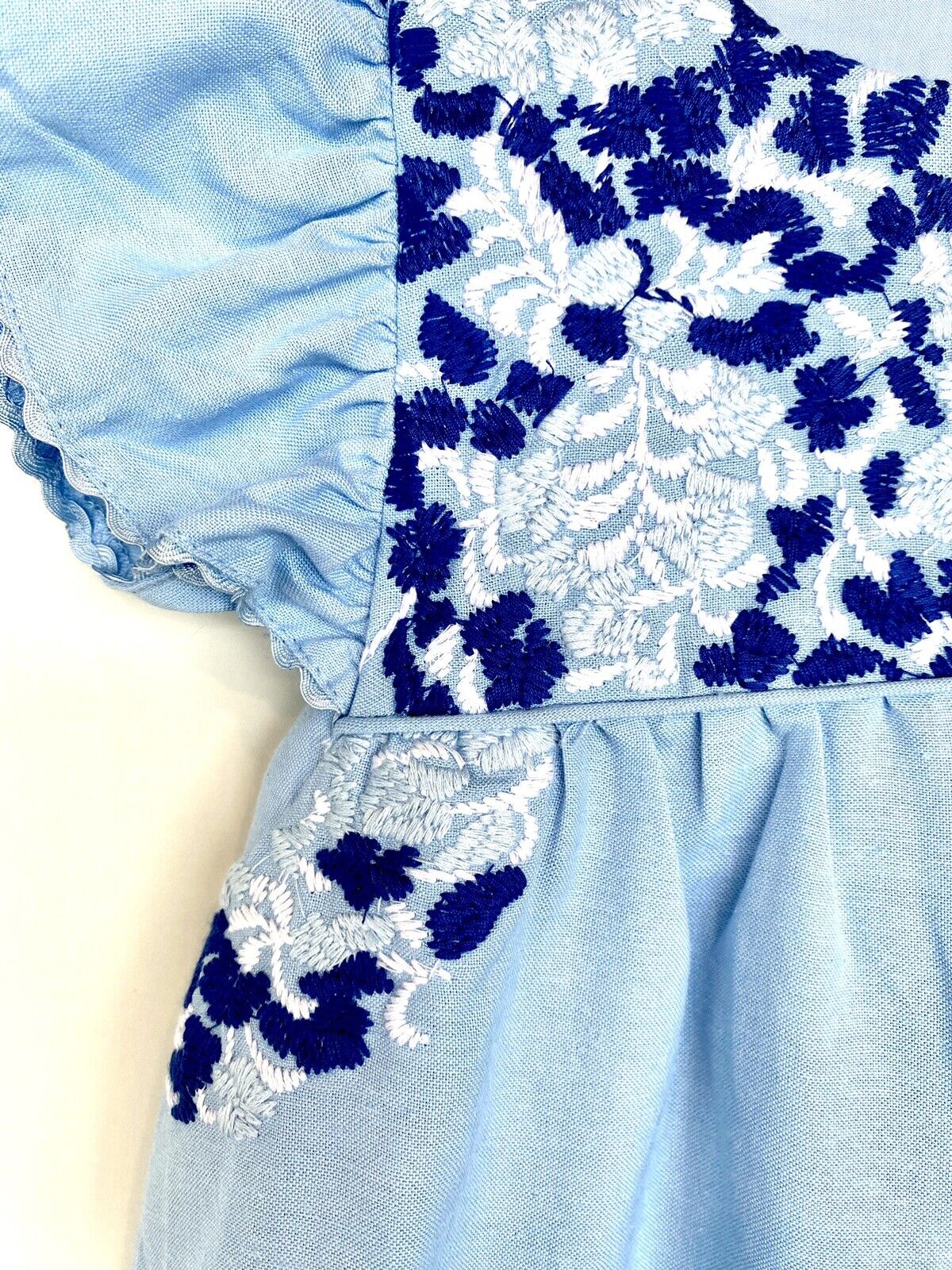 J Marie embroidered Palmer Dress 3T Retail $92 Price $49 Linen Mix