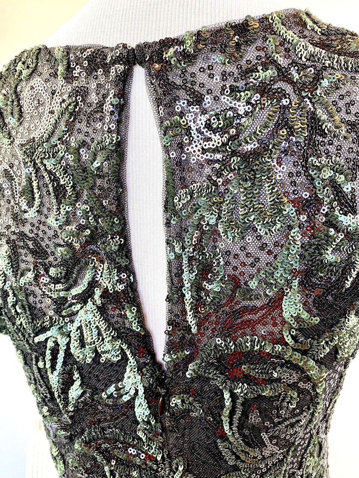 Aidan mattox Jaquard Green Black Bead Cocktail Dress Sz 2 Retail $295 Price $$98