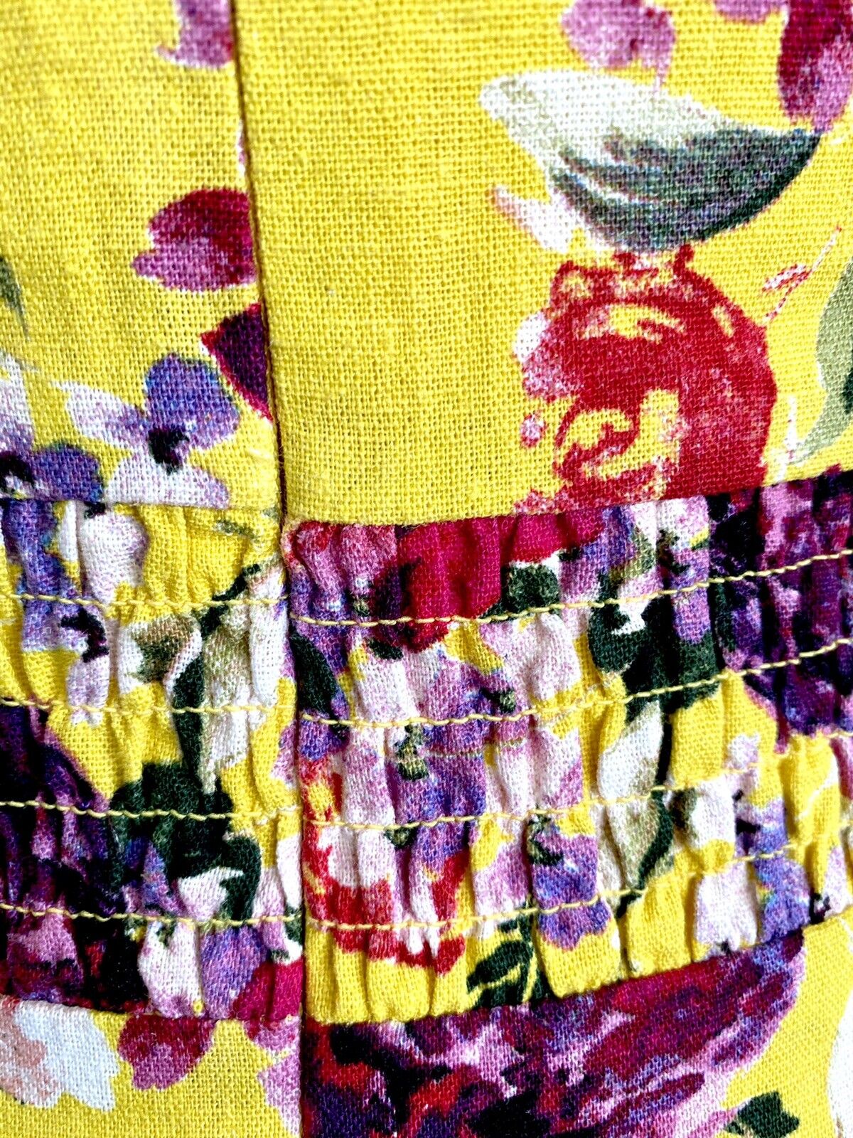 Taylor Yellow Floral Linen Mix Dress. NWT Size 2 Retail $138  Price $75