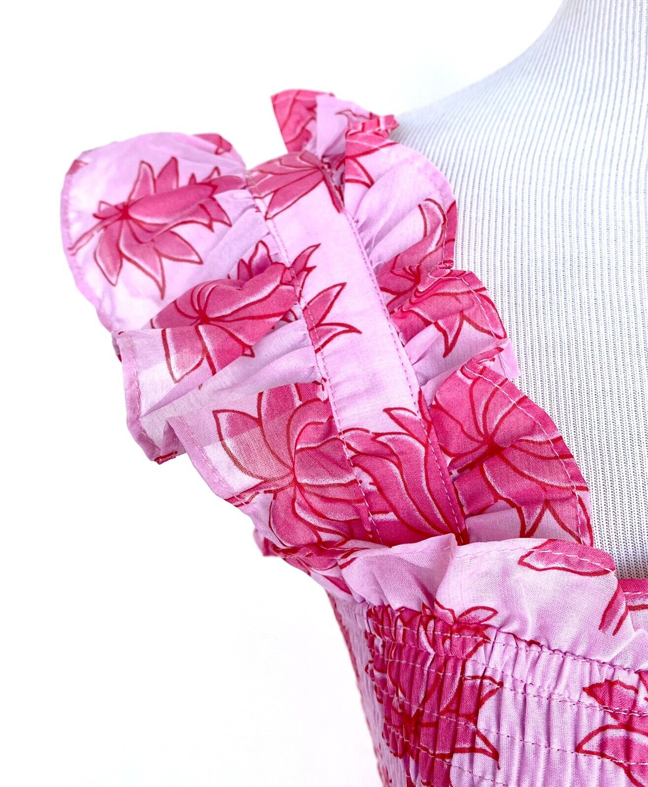 J Marie Elsie Smocked Flutter Sleeve Top size L Retail $106 Price $53 Pink