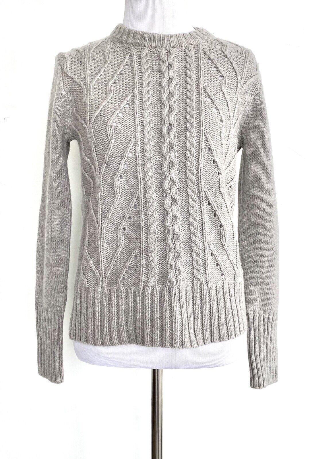 J Crew Lamb Wool Mix Cable Sweater. NWT Retail $69.50 Price $59.50 Size XS