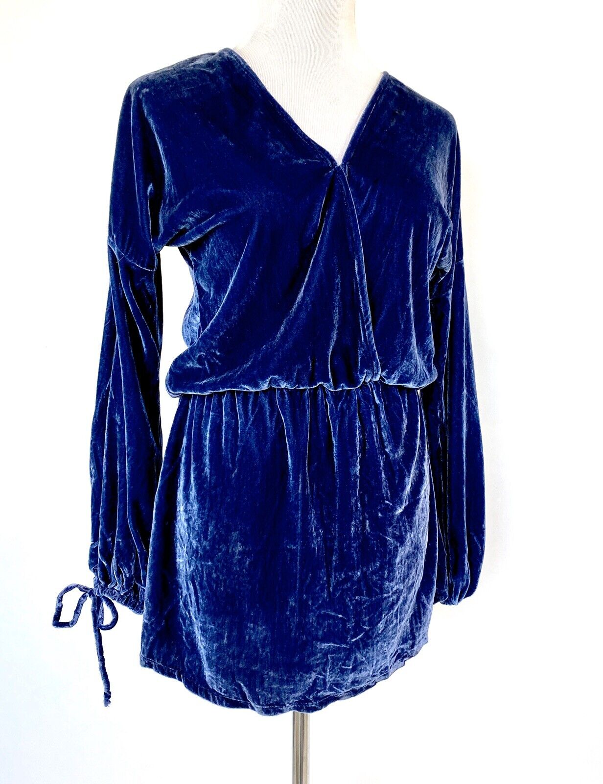 On The Road Blue Velvet Maya Mini Dress Retails $128 Price $32 XS New