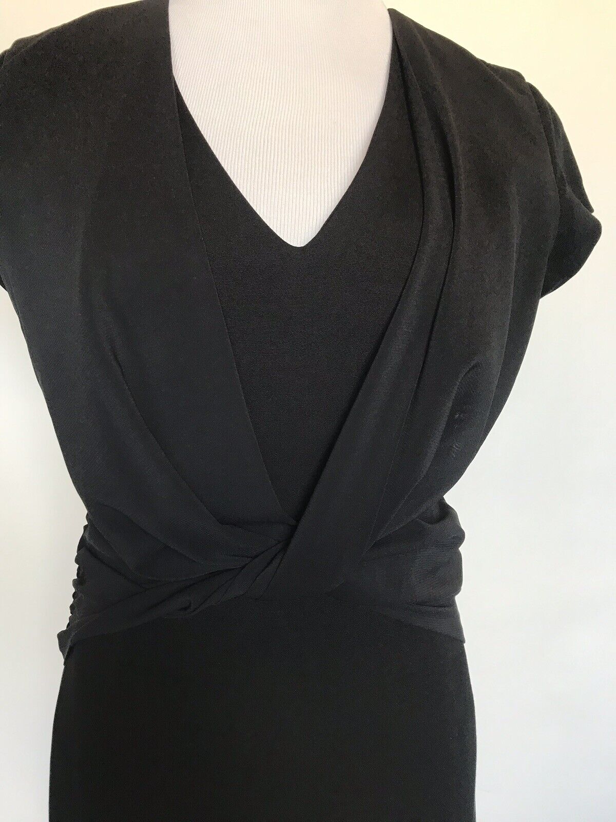 Reiss Twist Front Black Dress. Retails $370 Price $98 NWOT Size 6