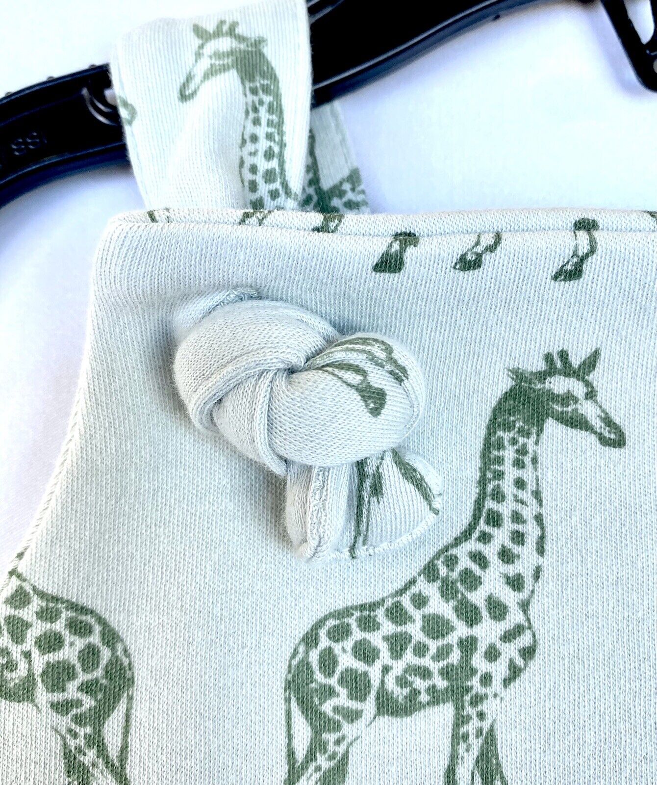 Kate Quinn 100% Organic Cotton Overall Shortie  Romper Retail $36 Price $28 0-3M