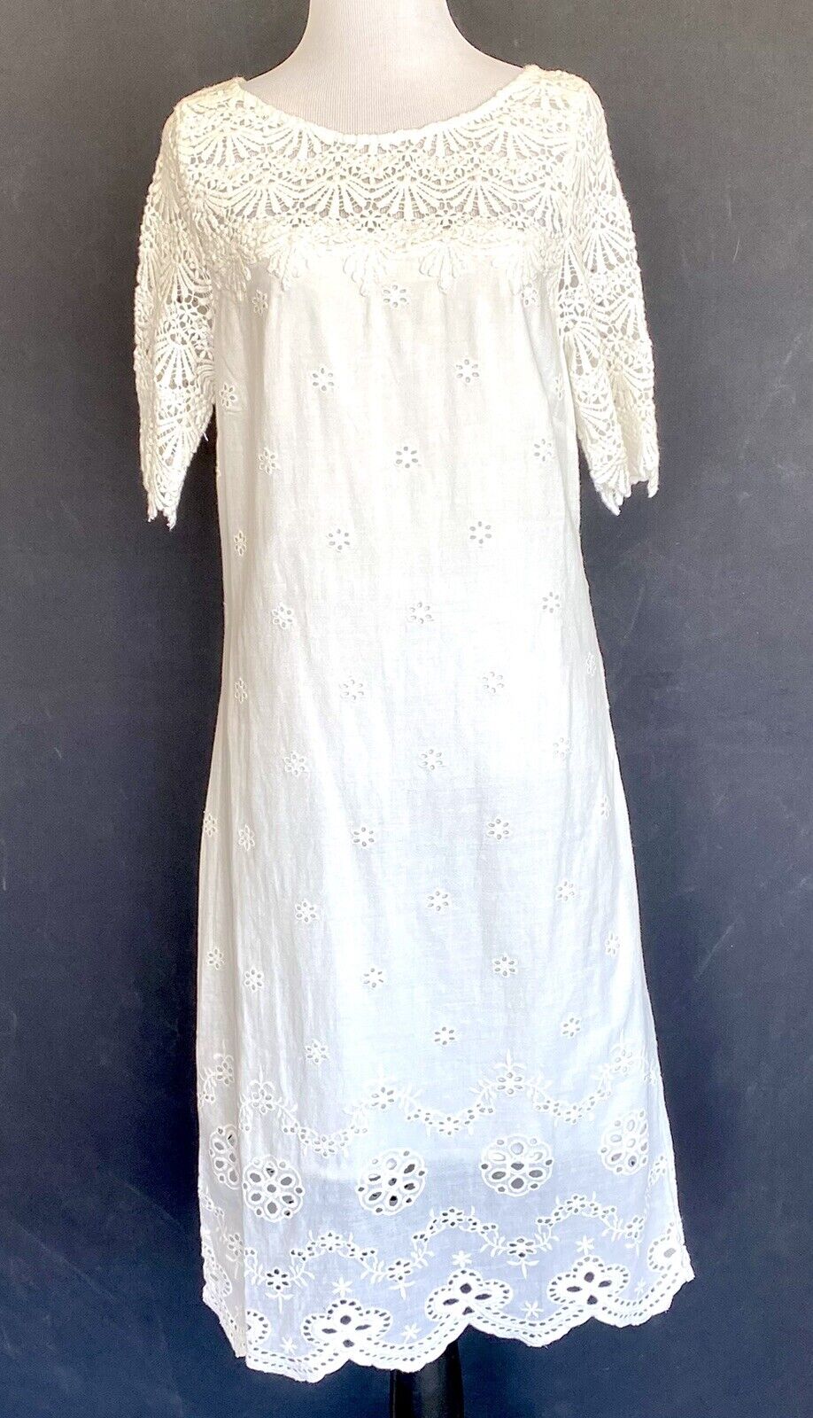 Sundance Catalogue Imperial Eyelet Ivory Dress Retails $148 Price $69 Size S NWT