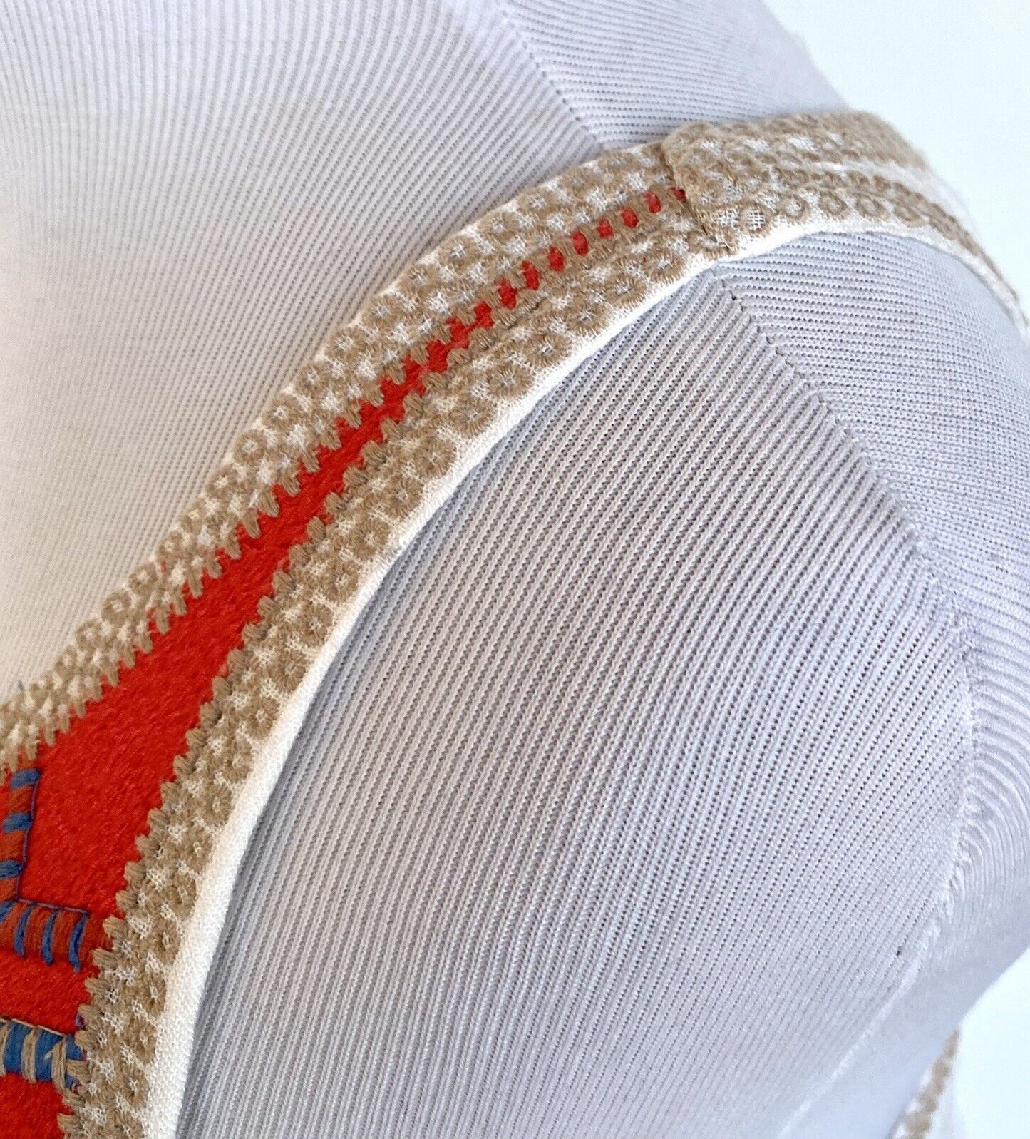 Willow & Clay embroidered Lined Swing top Retails $55 Price $35 Small