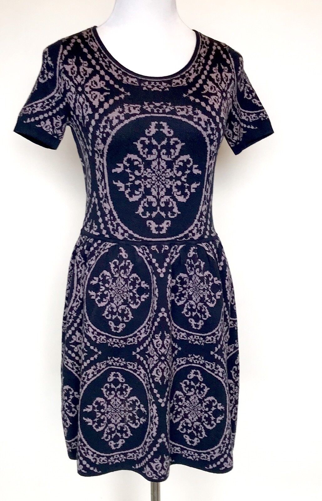 Romeo + Juliet Couture Blue Lilac Knit Dress NWT Retail $175 Price $45 Size M