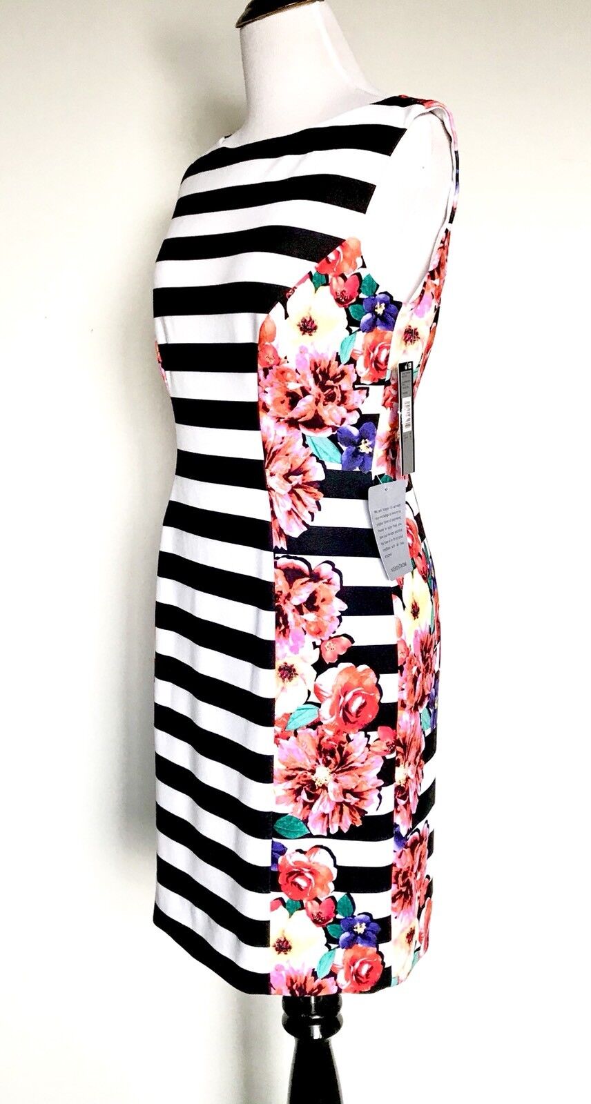 Tahari Arthur S. Levine Black Stripe Flower Dress 4P. NWT Retail $134 Price $59