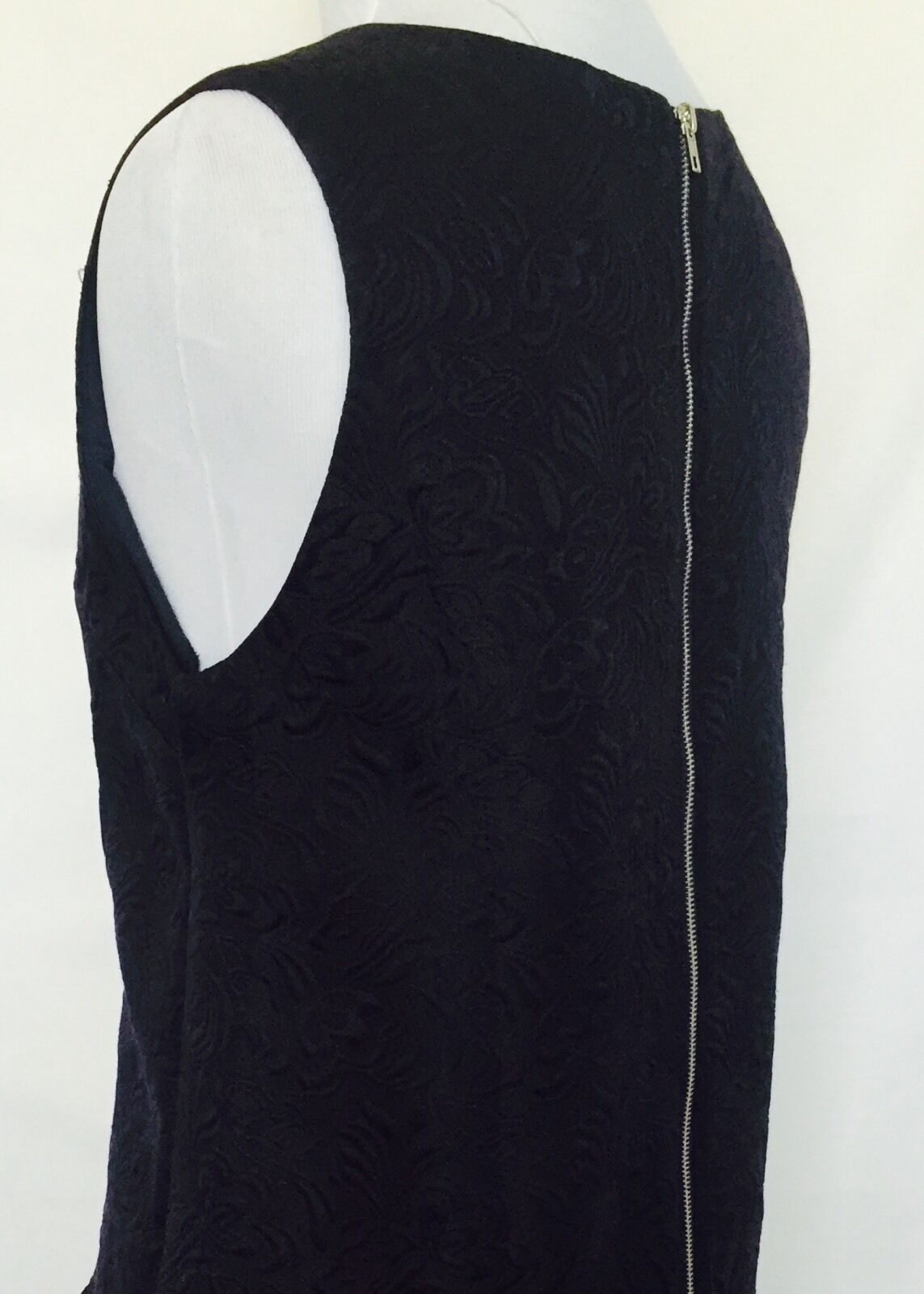 SALE Tavi Clothing Dark Blue Damask Dress. Ruffle Hem Size M $22