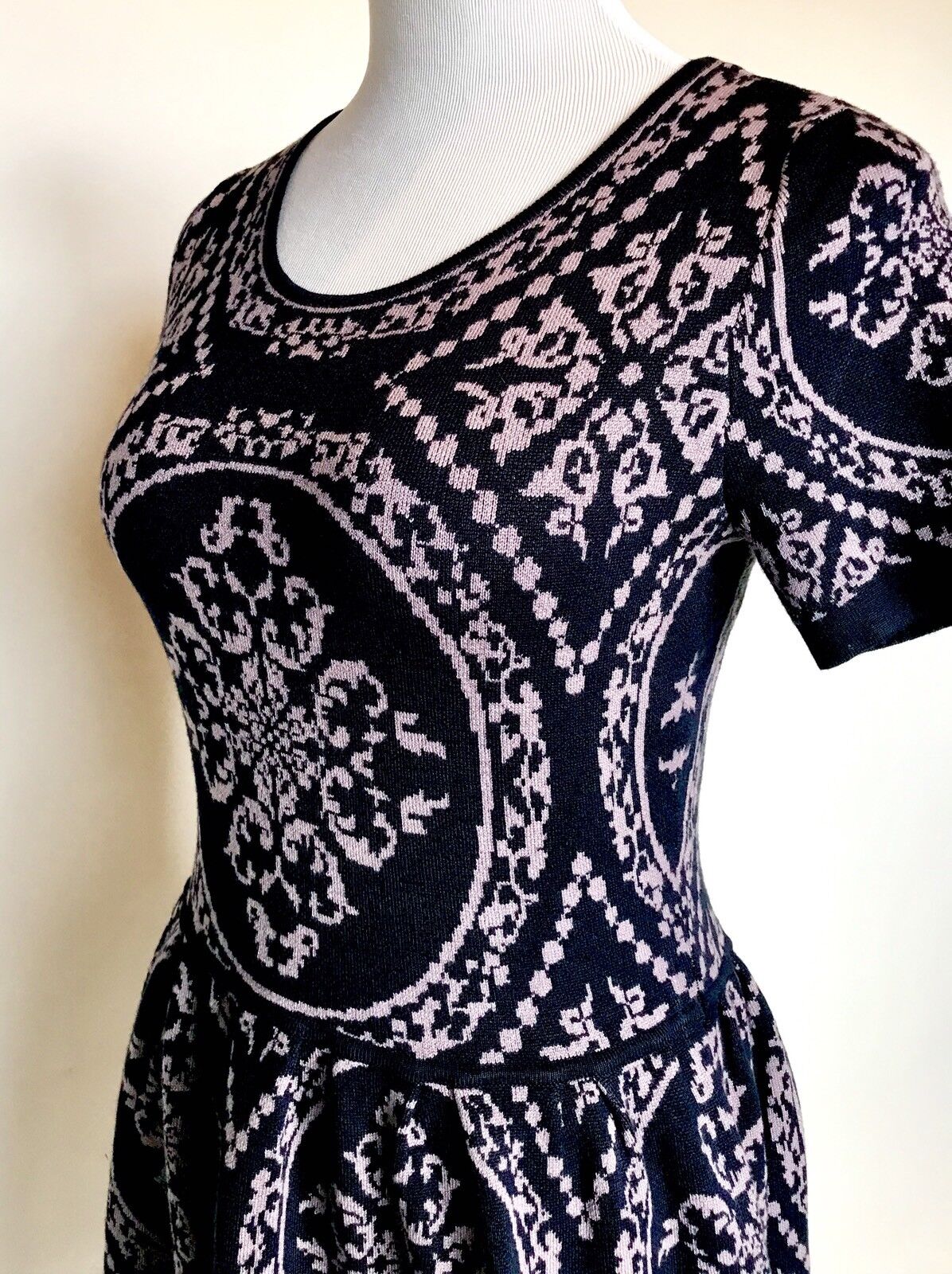 Romeo + Juliet Couture Blue Lilac Knit Dress NWT Retail $175 Price $45 Size M