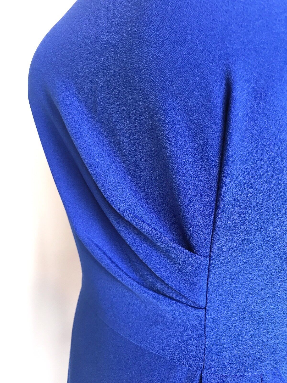 Tahari Arthur Levine Gold Bar Blue Wrap Dress. NWT Retail $128 Price $59 Size 6