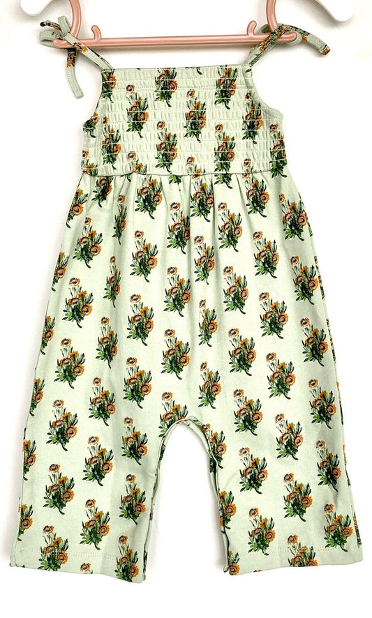 Kate Quinn Soft 100% Organic Cotton Jumpsuit Retail $40 Price $26 3-6 M Smocked