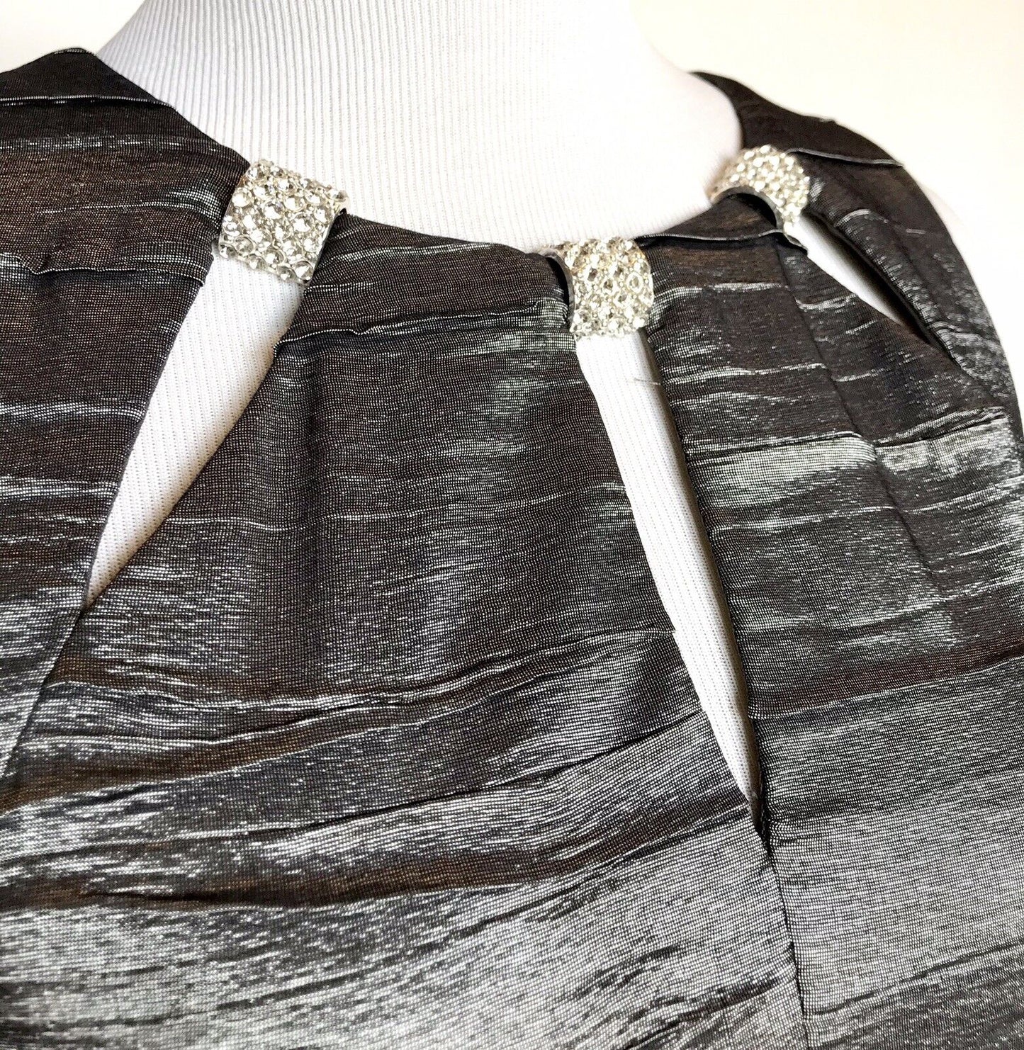 Adrianna Papell Cutout Diamanté Silver Dress NWT Size 2P Retail $148 Price $79