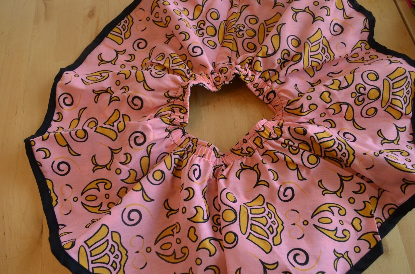 Right Bank Babies reversible circle skirt age 18 mths. Retails $53 Price $22