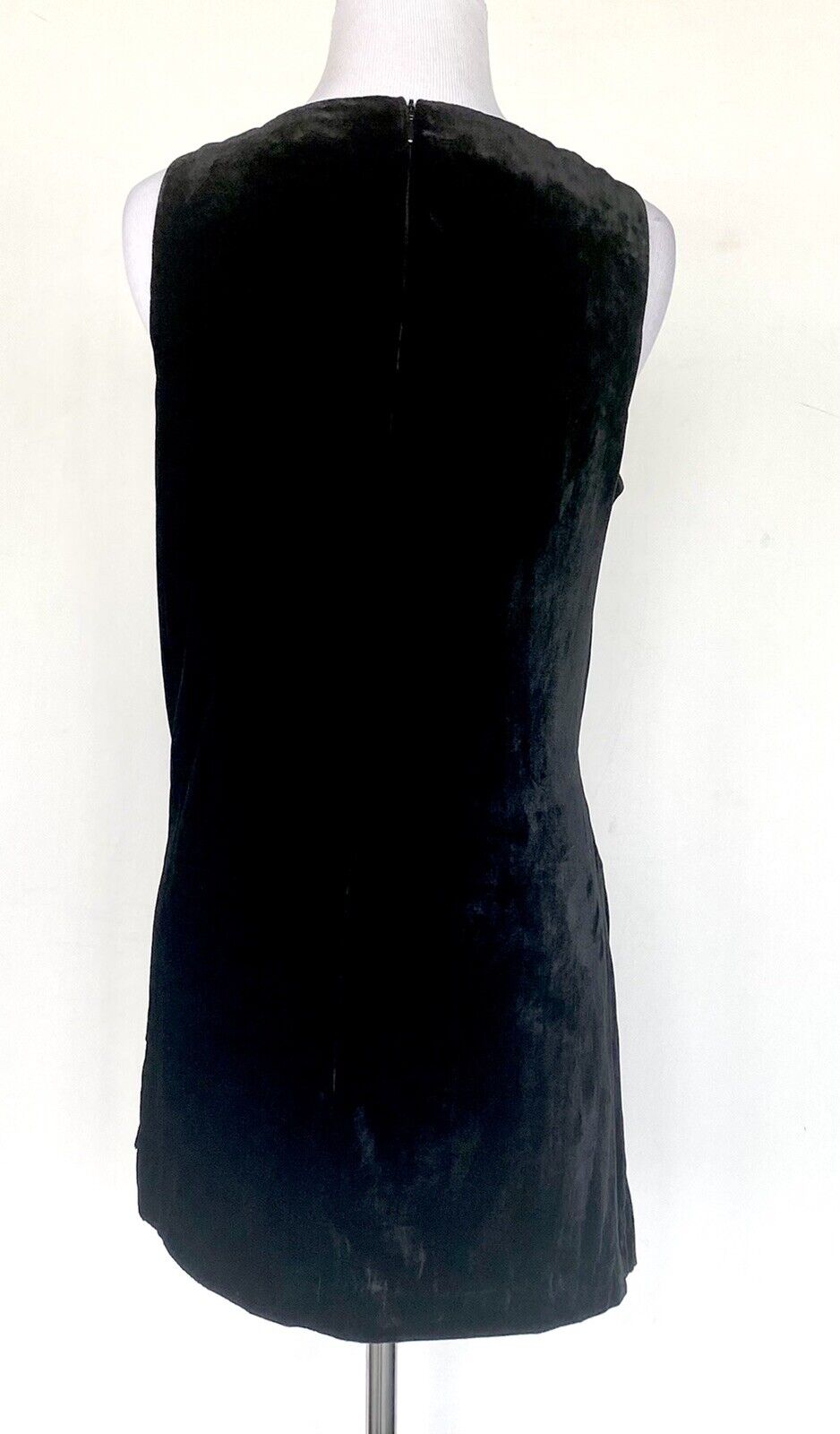 Kenneth Cole Velvet Twist Sleeveless Top Black Size XS Retail $129 Price $39 NWT