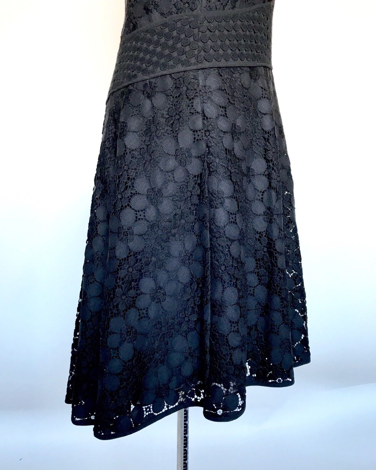 Diane Von Furstenberg Black Fiorenz Dress. NWT Retail $398 Price $198 Size 14