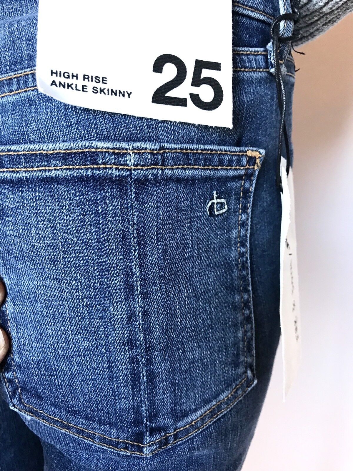 Rag & Bone Manson High Rise Skinny Jean Sz 25 Retail $225 Price $99  NWT