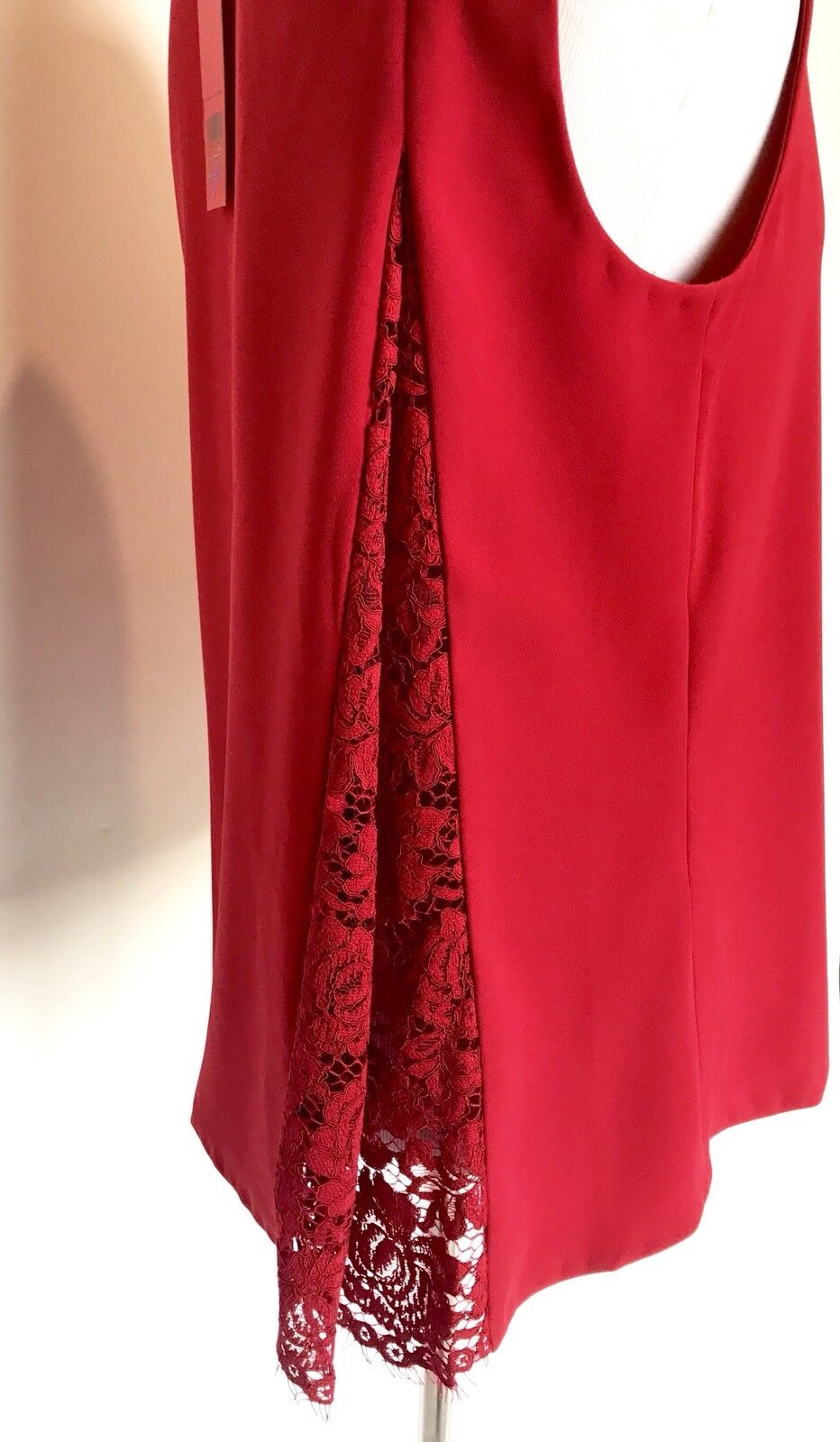 Carolina Herrera Red Lace Panel Swing Top. NWT Retail $325 Price $156 Size 2