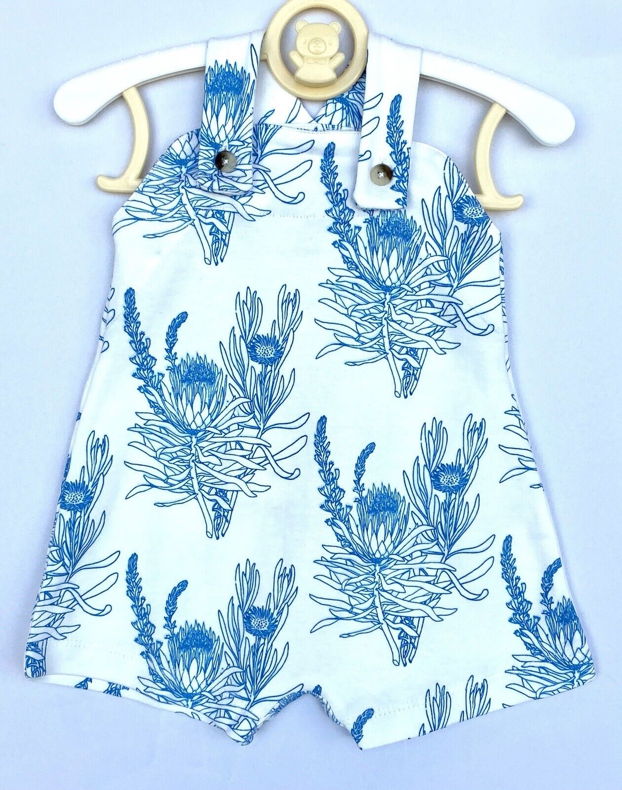 Kate Quinn 100% Organic Cotton Overall Shortie  Romper Retail $36 Price $28 0-3M