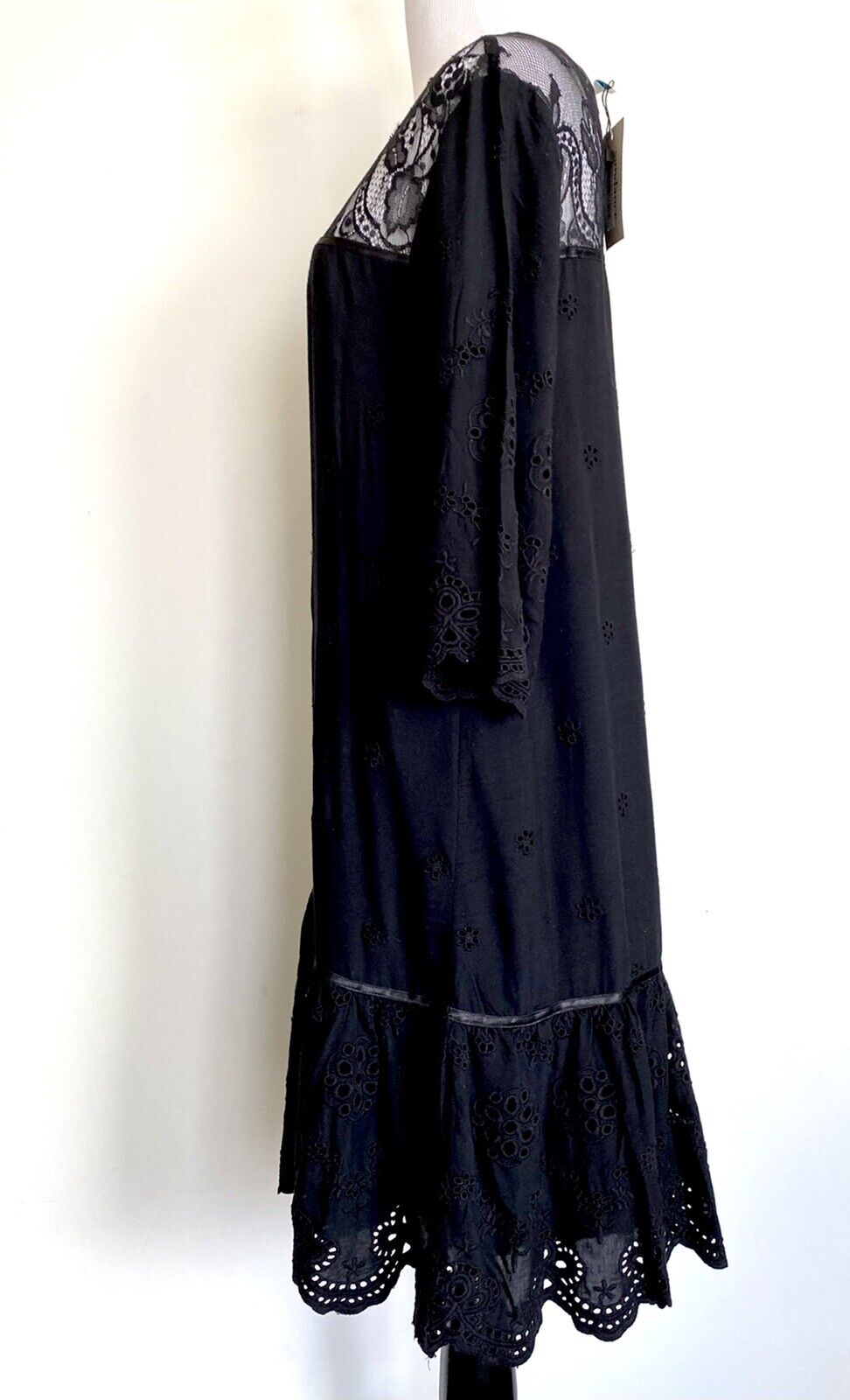 Sundance Nadine Crochet Embroidered Eyelet Dress Retails $138 Price $59 Petite S