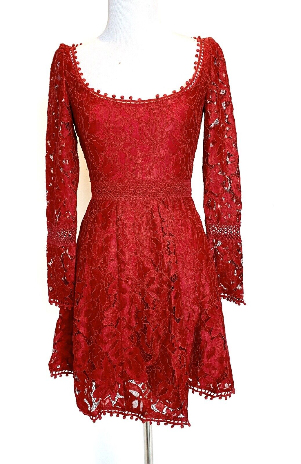 Nicholas Red Lace Crochet Edge Dress. Retails $495 Price $99 Size 0 NWT