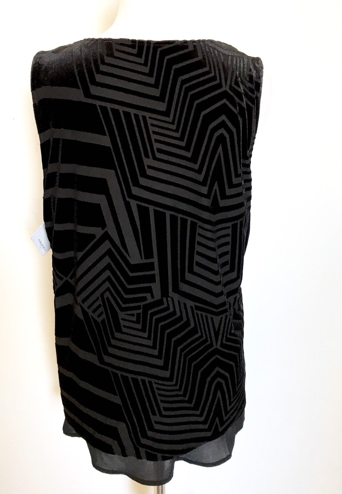 Halogen Black Velvet Chiffon Shell Top. NWT Size S Retail $69 Price $29
