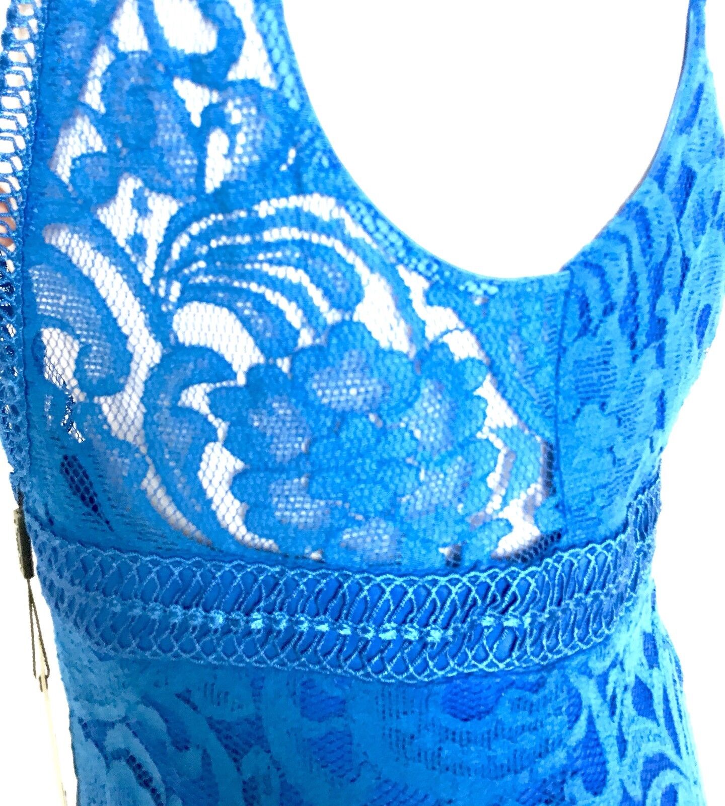 Bardot Estelle Blue Lace Dress. Size 10 Retails $199 Price $68 NWT