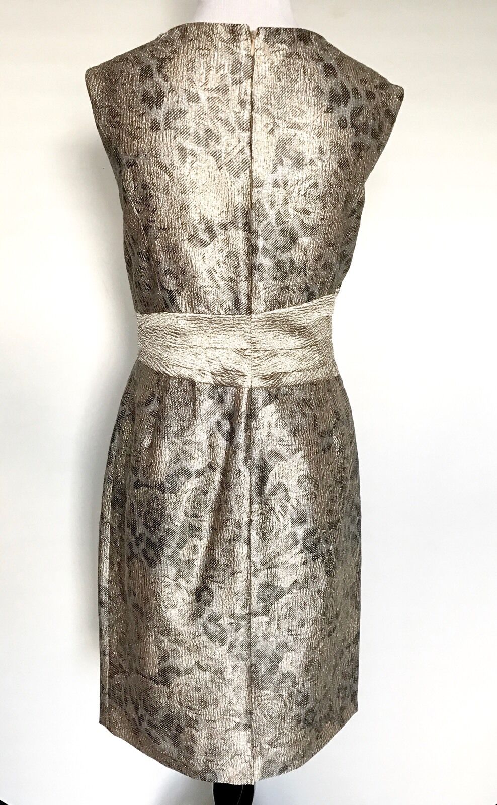 Ellen Tracy Gold Rose Dress. NWT Size 6P Retail $128 Price $69