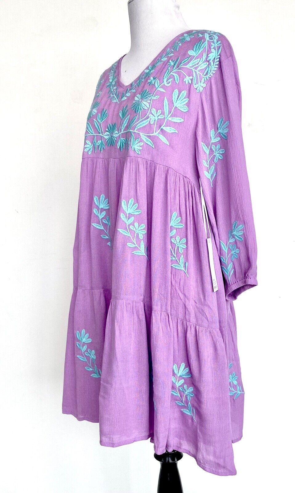 J Marie embroidered Madeline Dress size XS Retail $106 Price $65 Lilac Blue